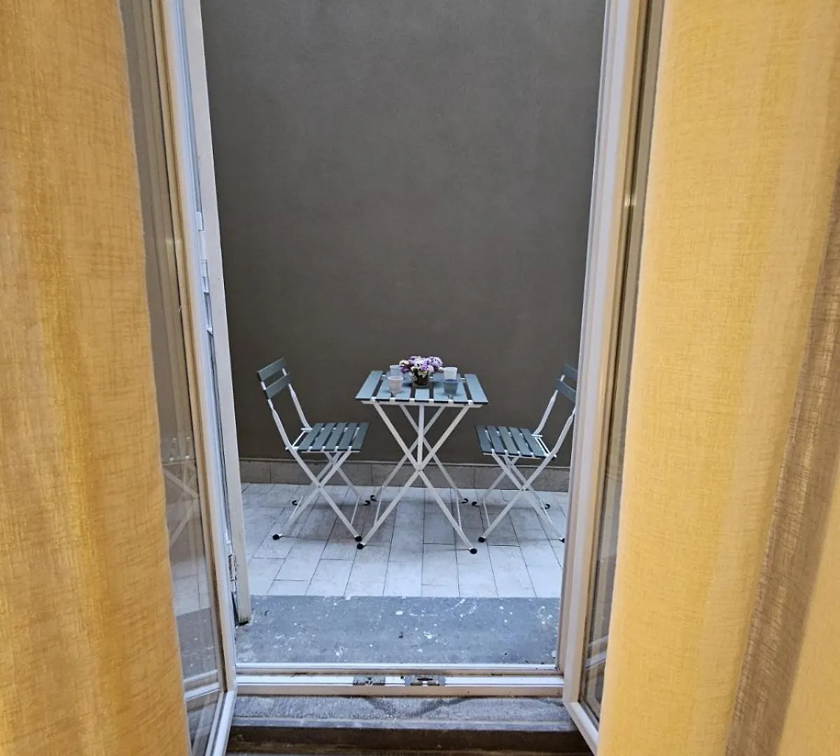 Napoli The Charme Bed & Breakfast