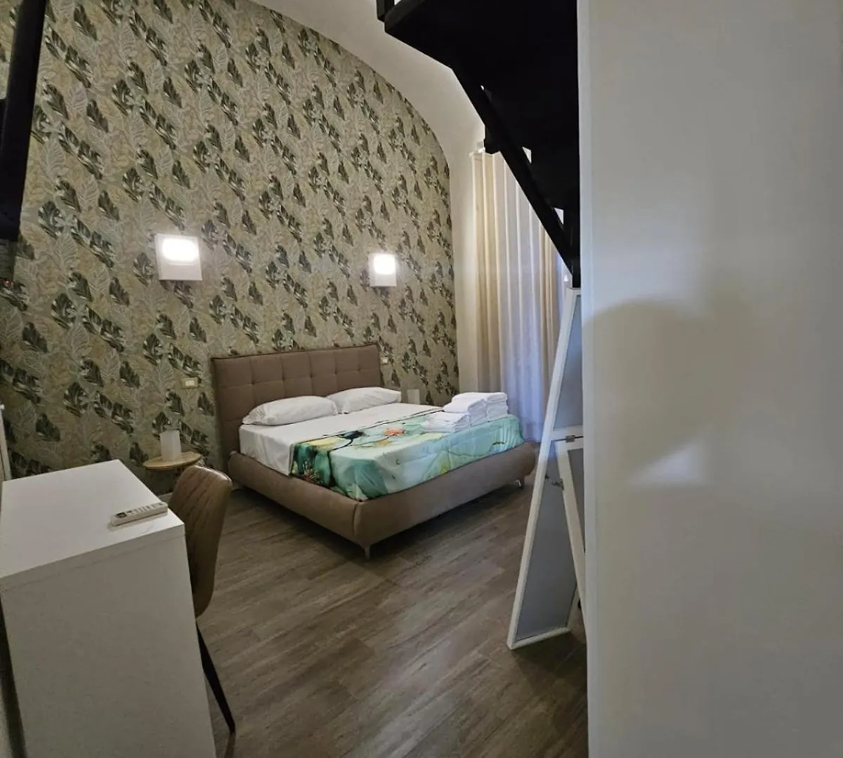 Napoli The Charme Bed & Breakfast